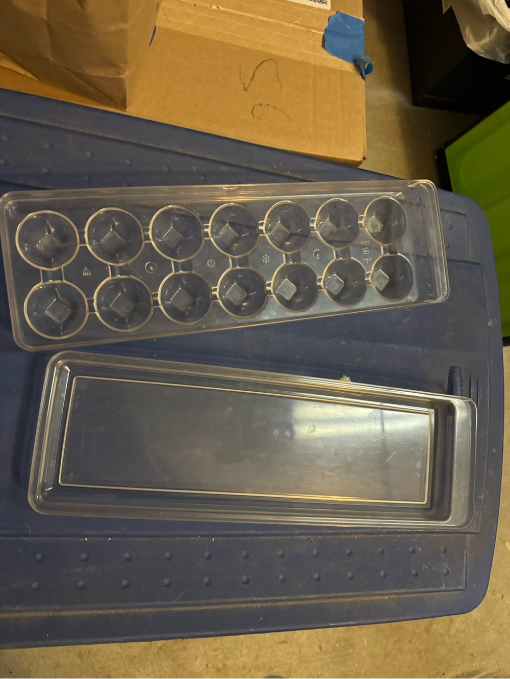 Clear Plastic Refrigerator Egg Storage Container with Lid – Holds 14 Eggs